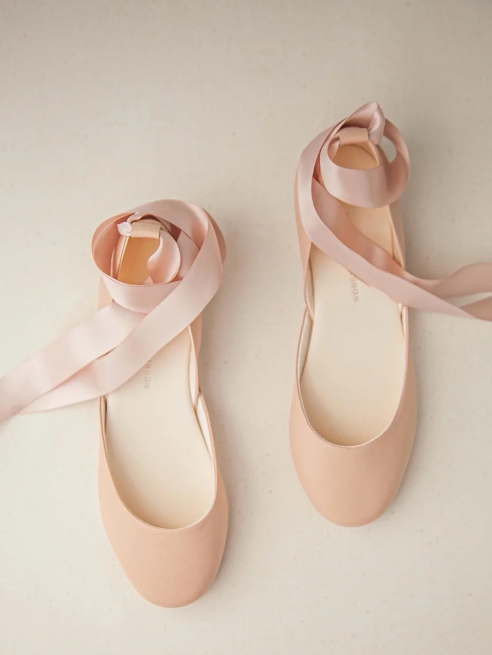 ♥️ The White Ribbon Ballet 🩰 flats with Satin Ribbon 39